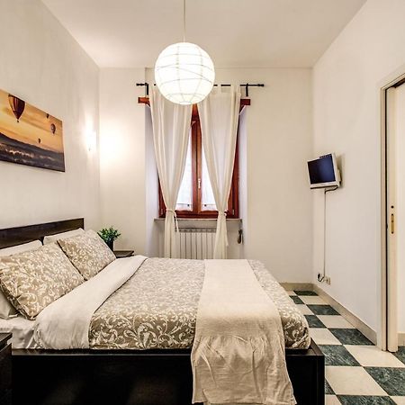 Popolo Accommodation - Lovely Central Apartment Roma Eksteriør bilde