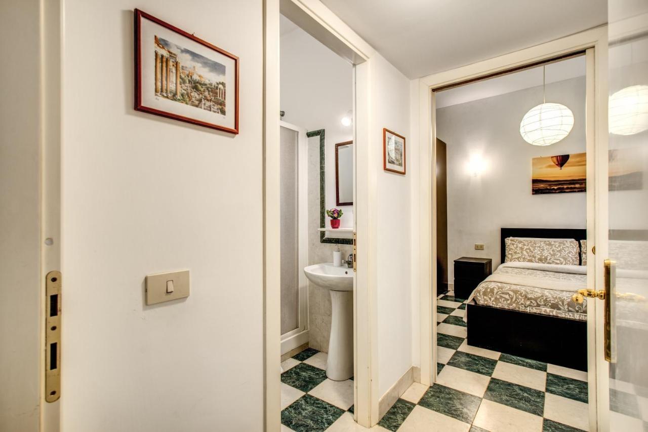 Popolo Accommodation - Lovely Central Apartment Roma Eksteriør bilde