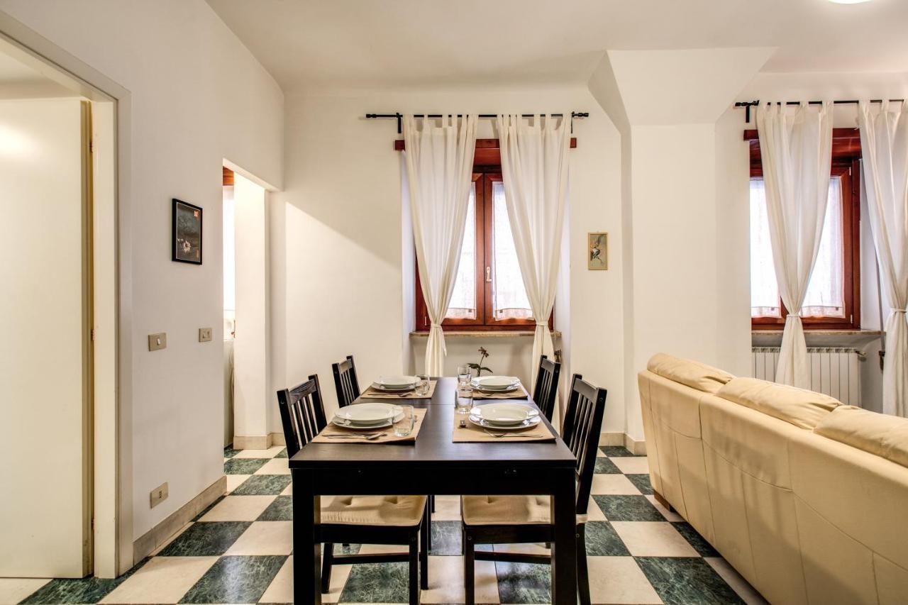 Popolo Accommodation - Lovely Central Apartment Roma Eksteriør bilde